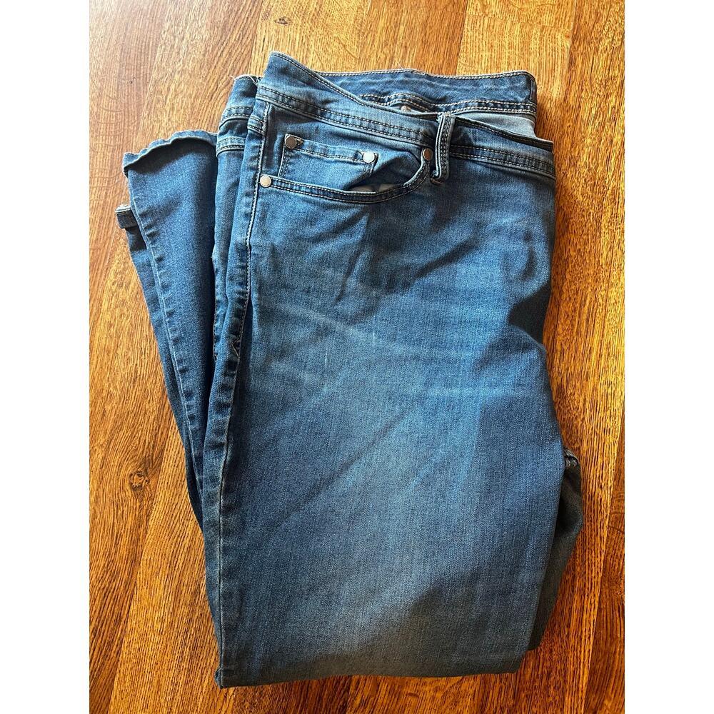 24XS Torrid Luxe Slim Boot Leg Super Stretch Jeans - Picture 6 of 6